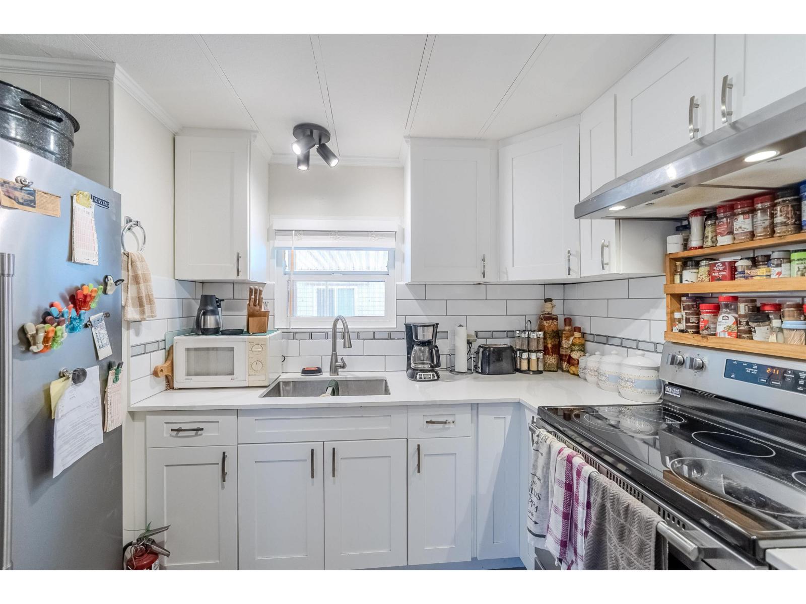 2 Bed, 1 Bath House for Sale in Abbotsford – 25 31313 LIVINGSTONE AVENUE, Abbotsford – MLS# R3156257 - Image 18