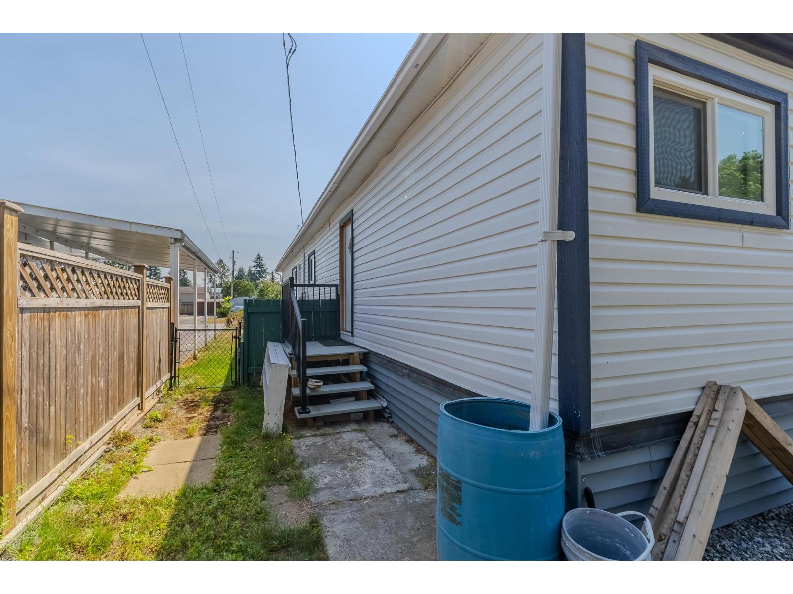 2 Bed, 1 Bath House for Sale in Abbotsford – 25 31313 LIVINGSTONE AVENUE, Abbotsford – MLS# R3156257 - Image 33