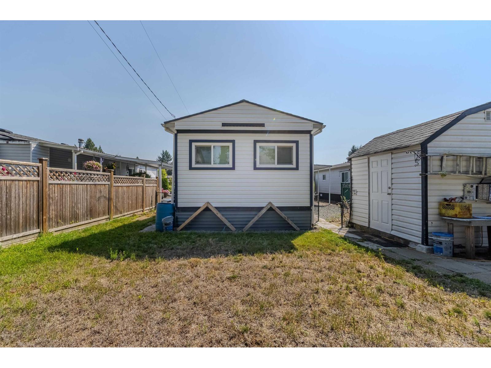 2 Bed, 1 Bath House for Sale in Abbotsford – 25 31313 LIVINGSTONE AVENUE, Abbotsford – MLS# R3156257 - Image 32