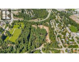 1110 23rd Street, Castlegar, BC V1N3A6 Photo 8