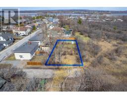 2725 Rowatt Street, Ottawa, ON K2B5W4 Photo 10