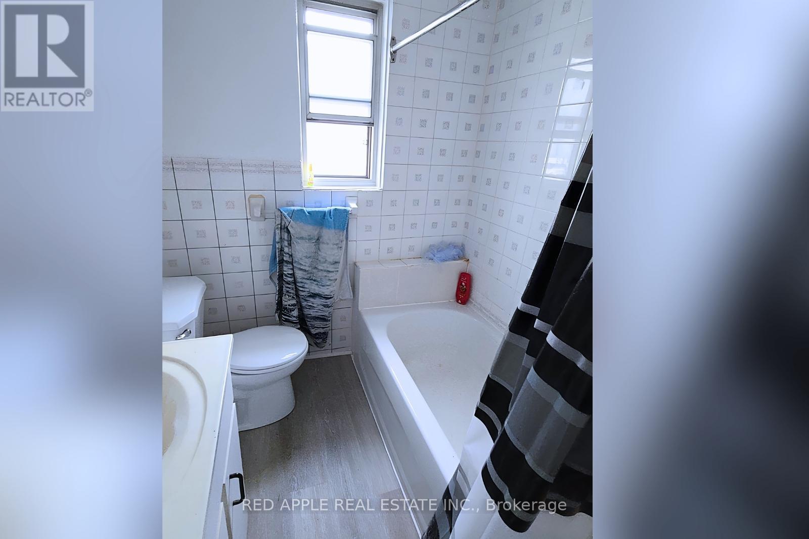 546 DUFFERIN STREET - 15