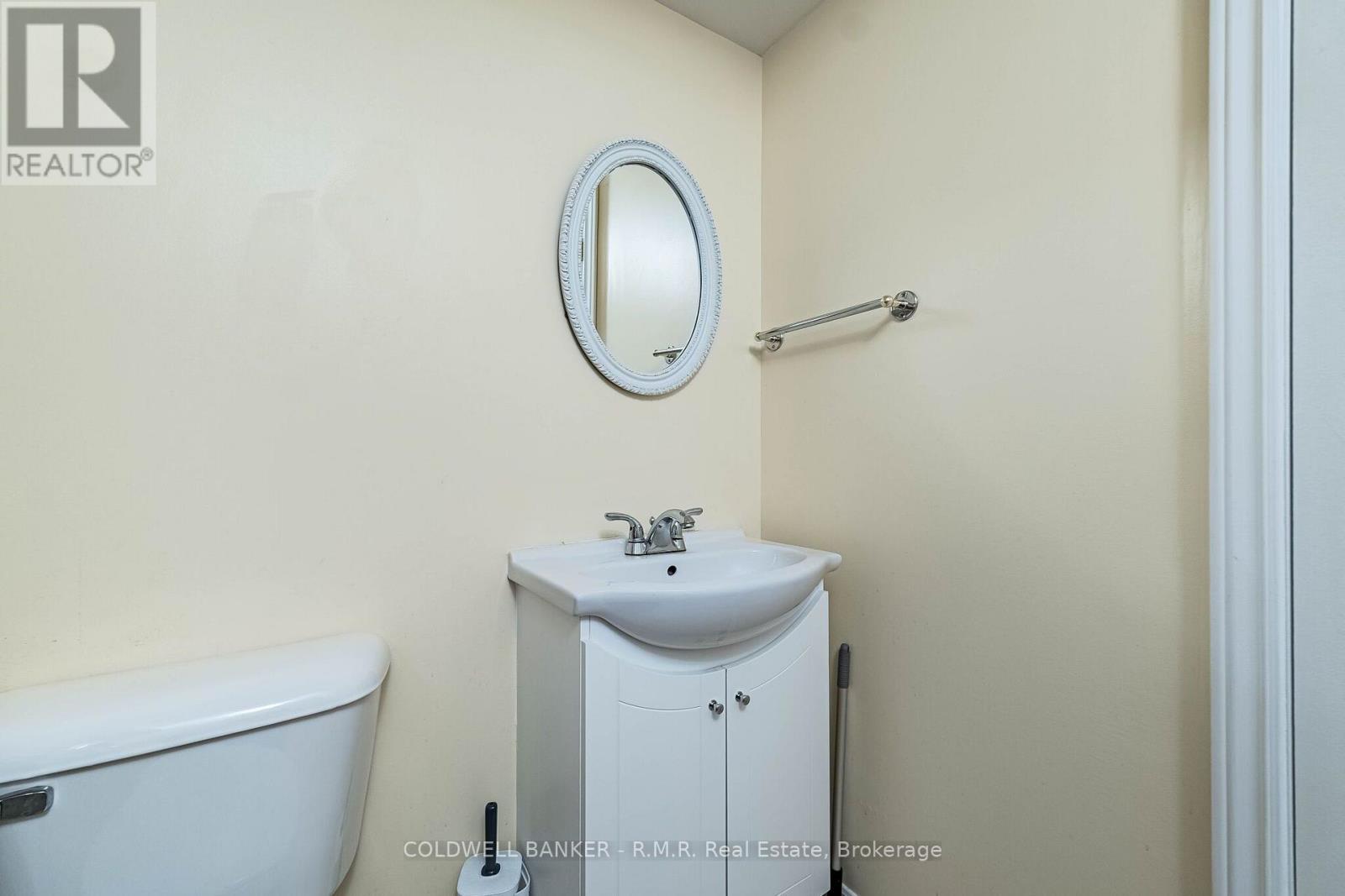 292 UKRAINE ROAD - Image 33