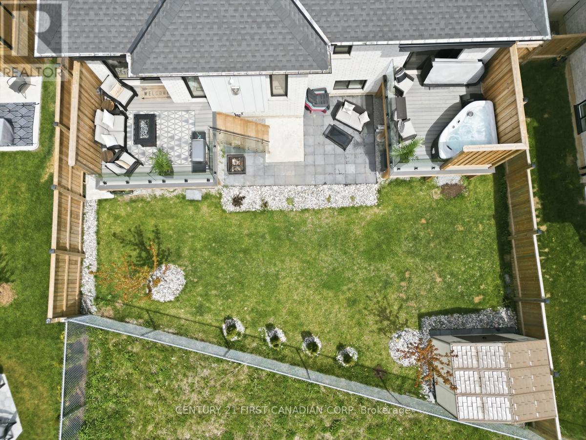 31 BRISCOE CRESCENT - Image 48
