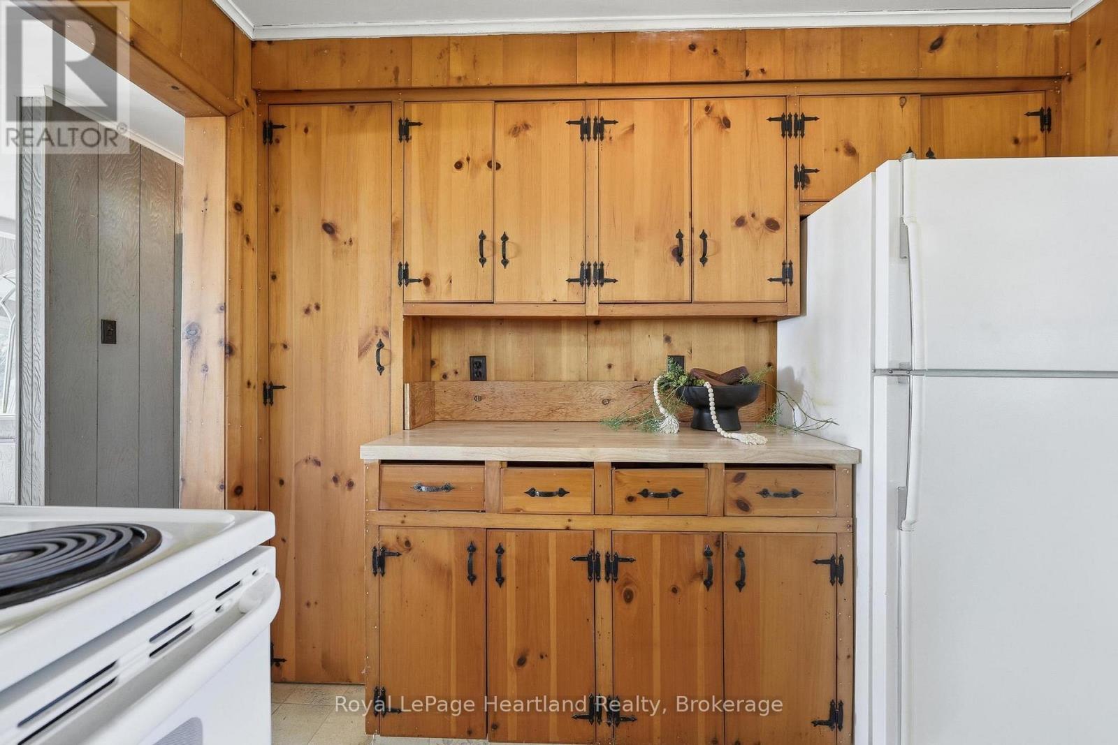 33730 SMITH AVENUE - 12
