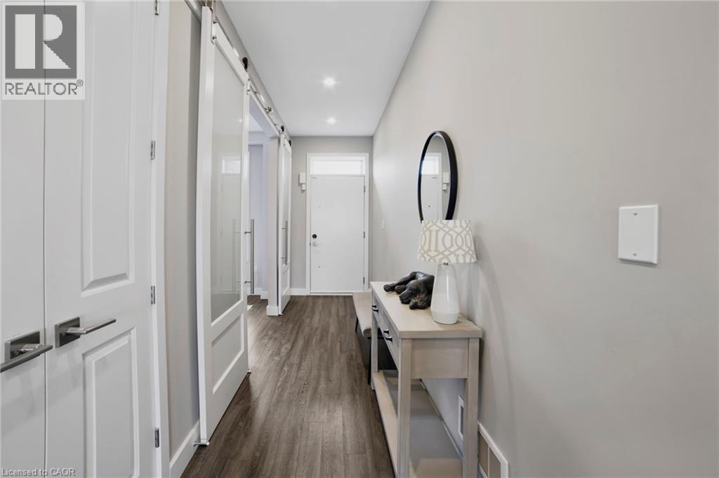 116 BEDROCK Drive - Image 4