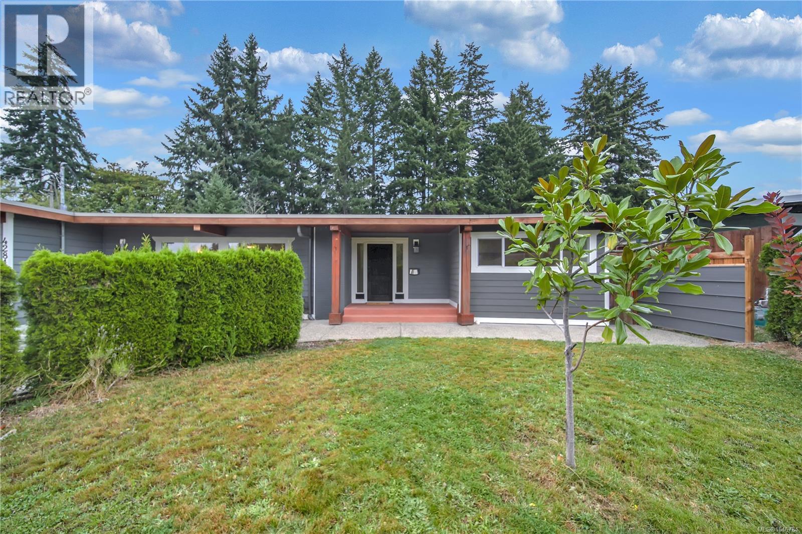 4281 Michigan Rd - 2