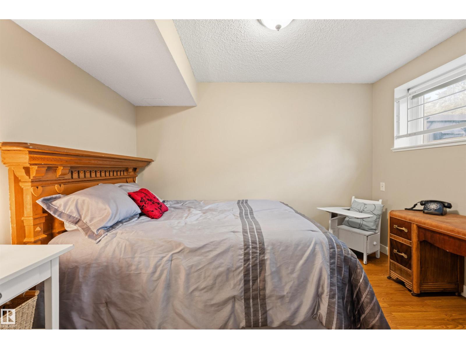 618 WILLOW CO NW - Image 16
