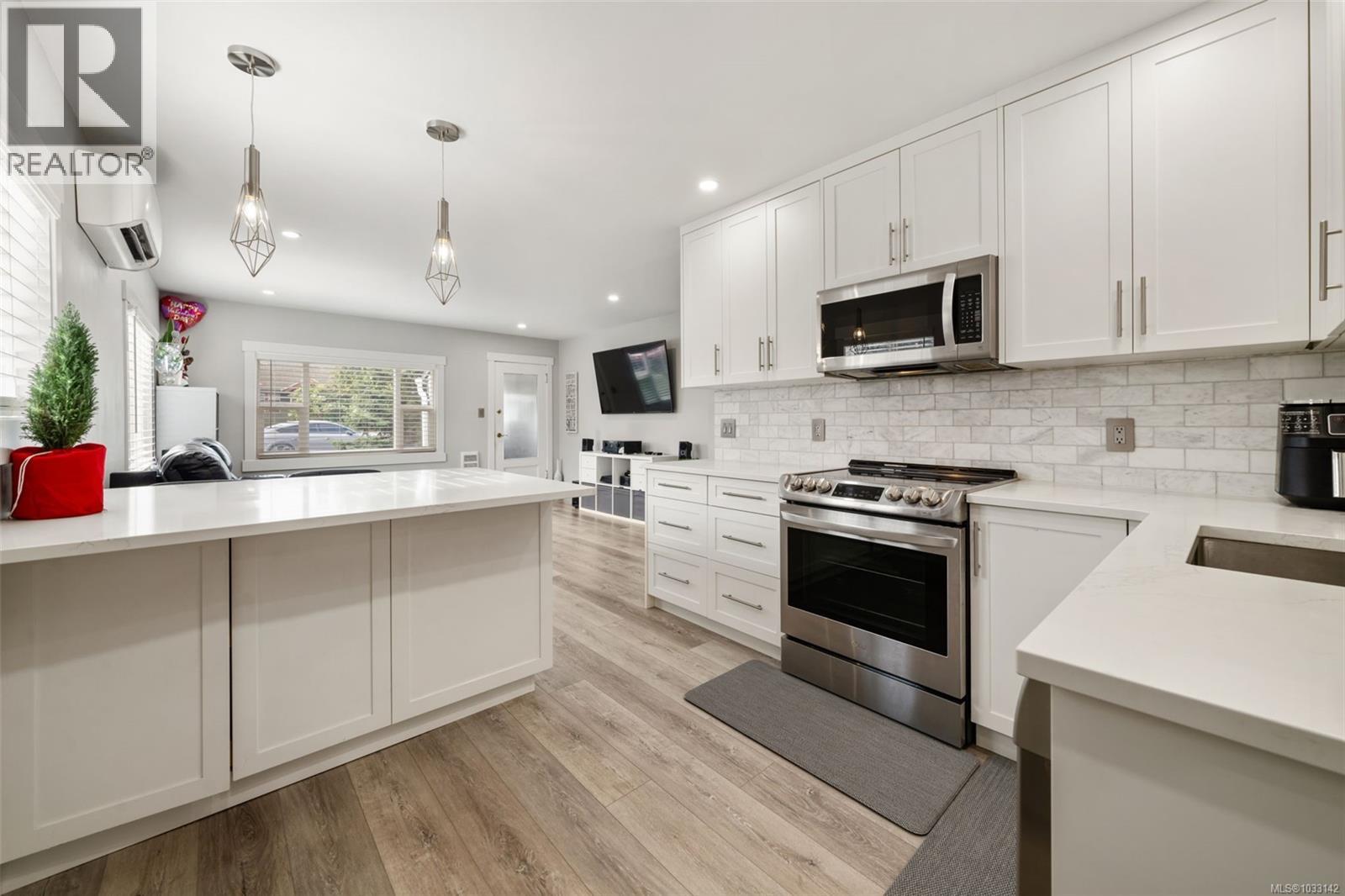 Property for sale at 450 Obed Ave