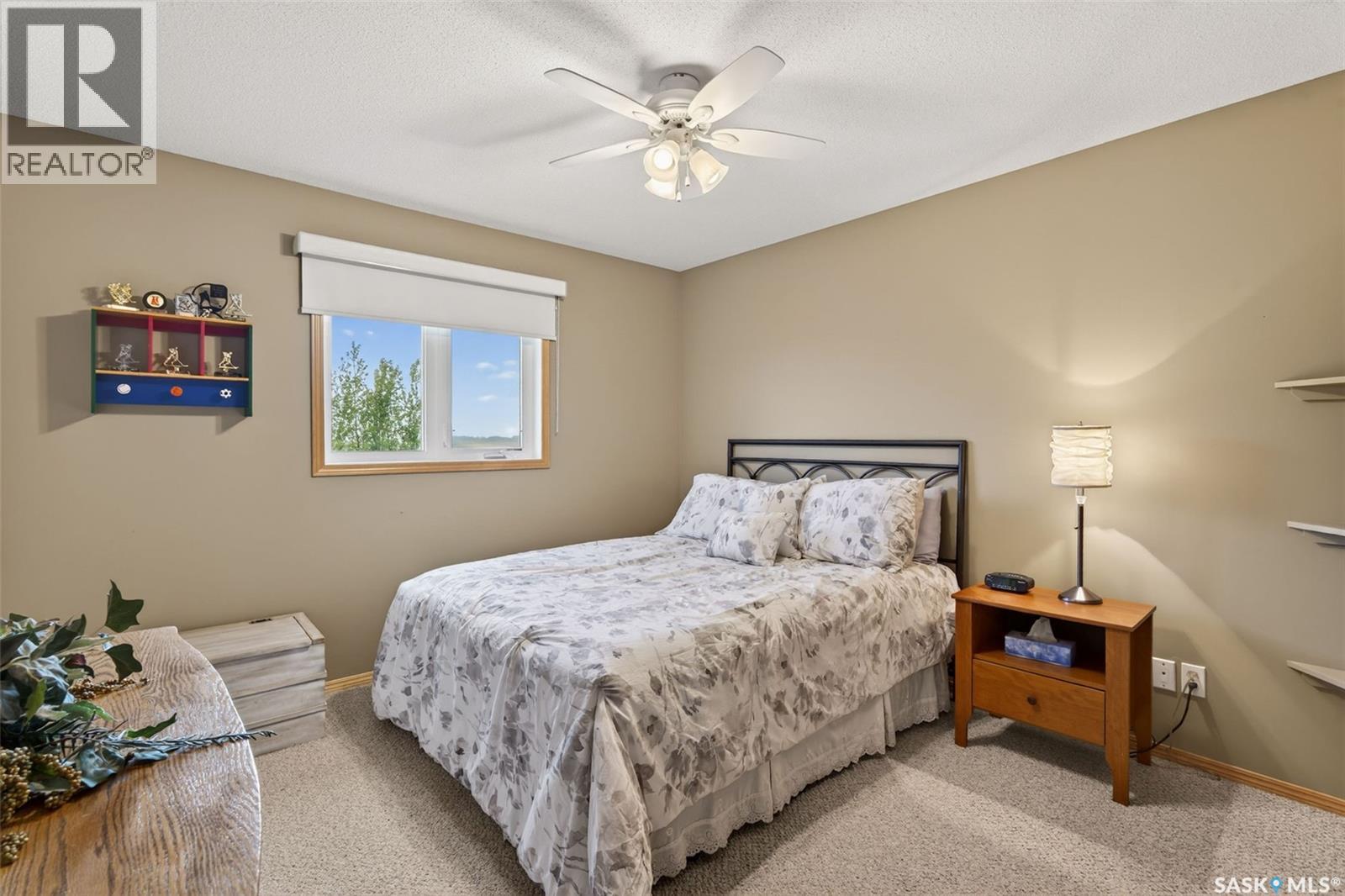 Hiebert Acreage - Image 38