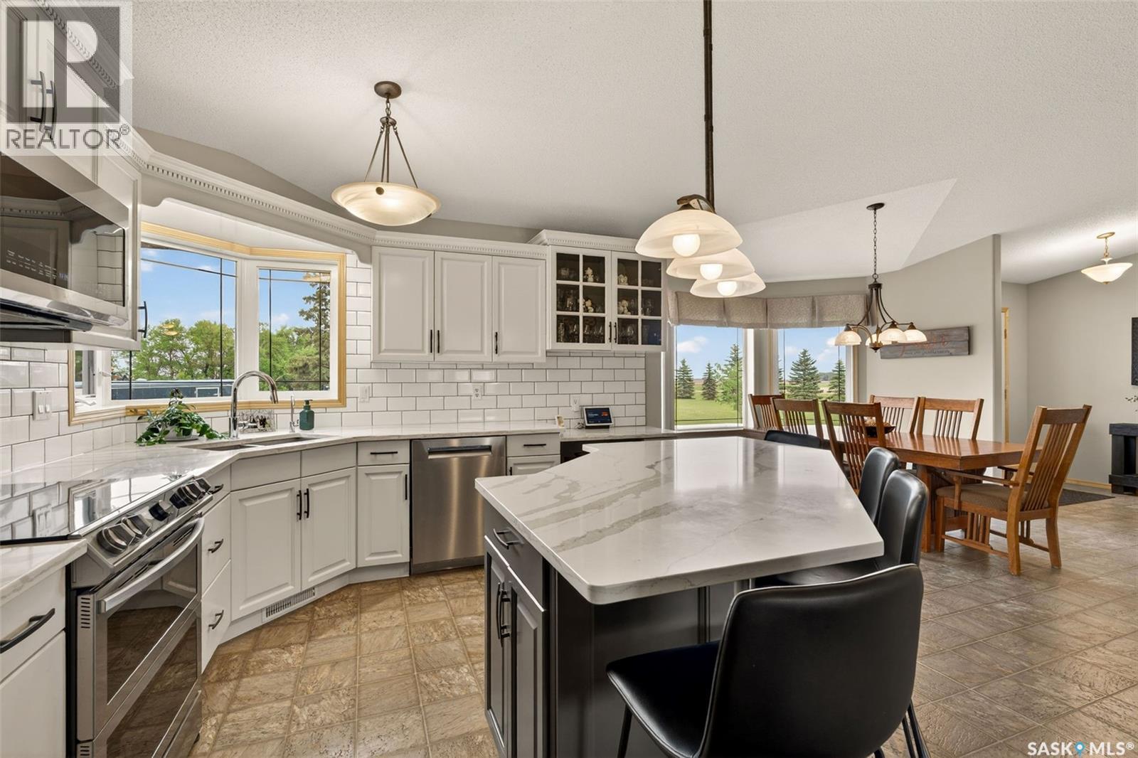 Hiebert Acreage - 19
