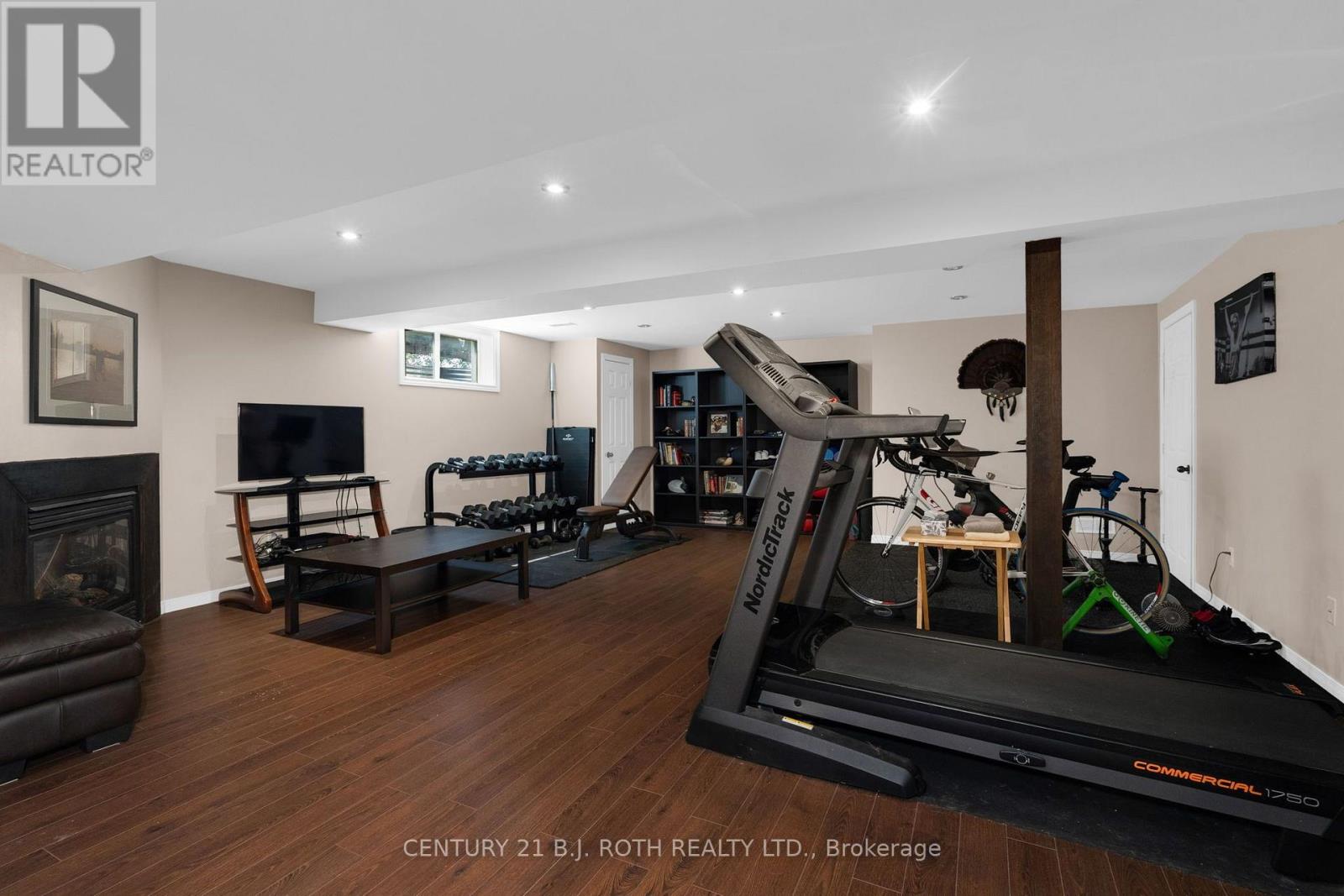 15 CORBETT STREET - Image 21