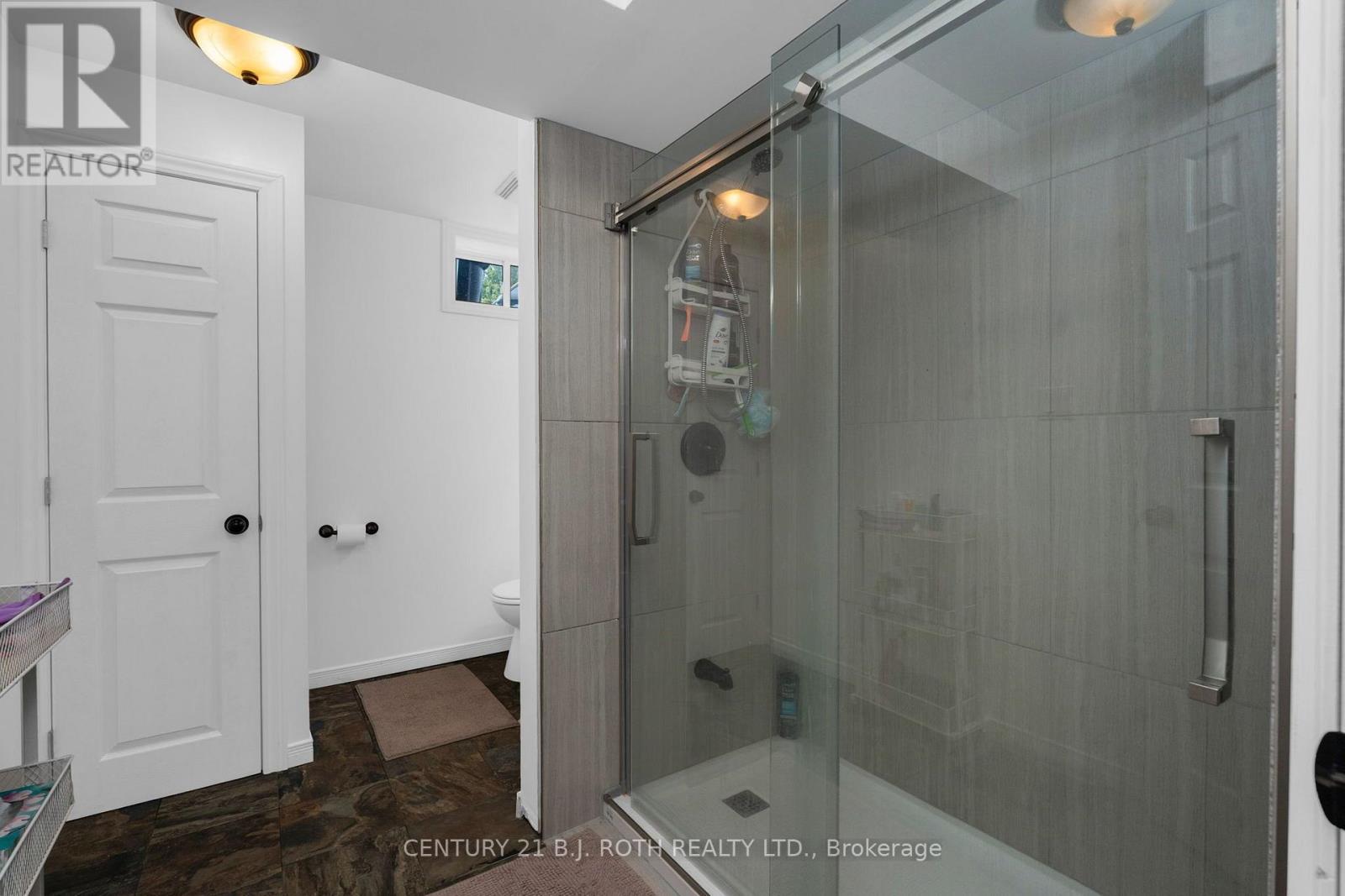 15 CORBETT STREET - Image 27