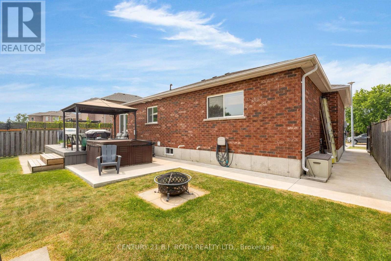 15 CORBETT STREET - Image 35
