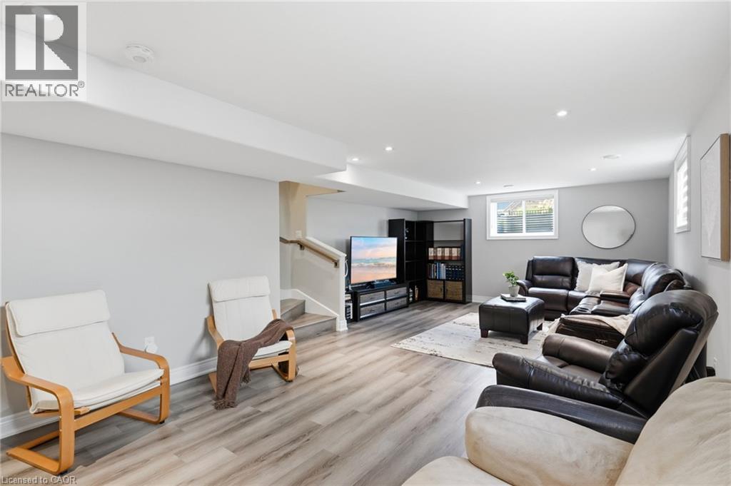25 SUNRISE Court - Image 21