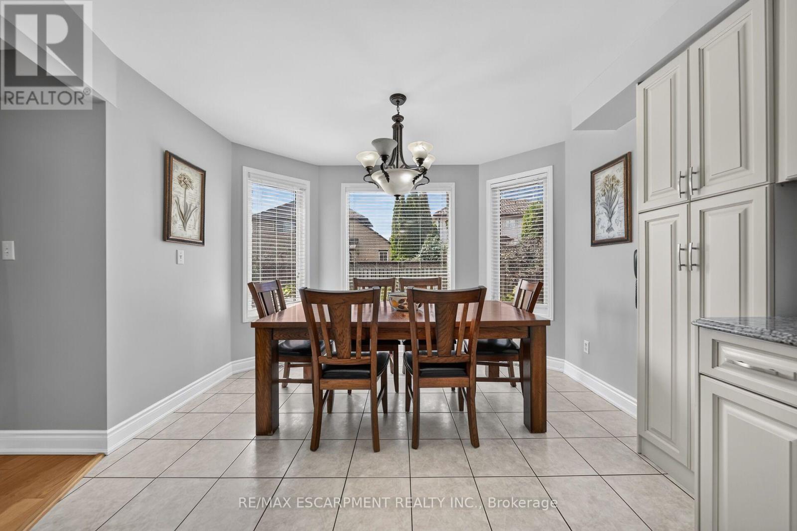 42 HILLGARDEN DRIVE - 14