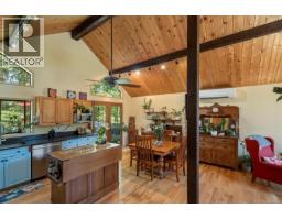 Family room - 1456 Hurford Ave, Courtenay, BC V9N6X3 Photo 6
