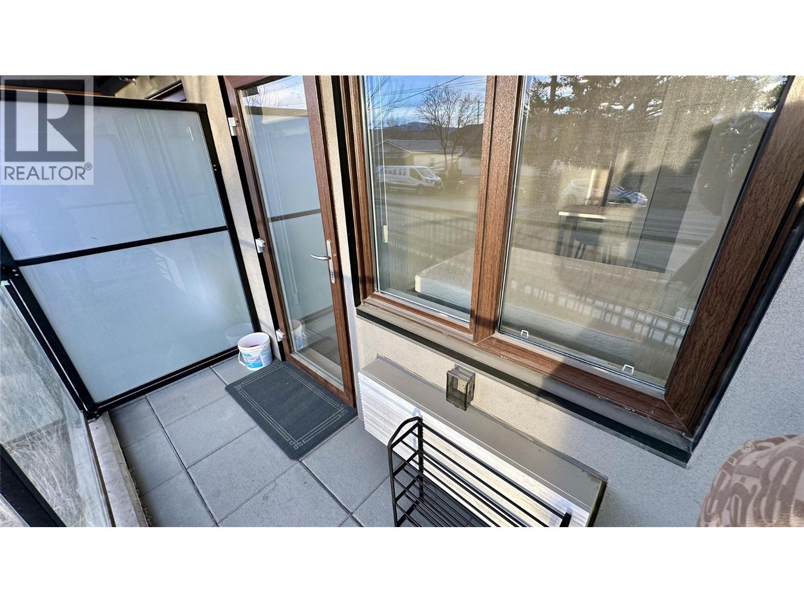 #PH12 345 Dougall Road N - Image 7