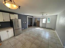 220 Ottawa Street, Carberry, MB R0K0H0 Photo 11