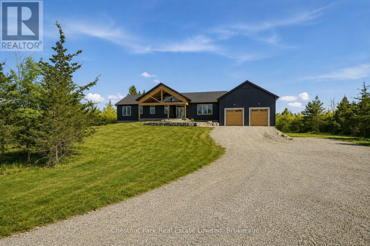 2621 VICTORIA ROAD - Image 3