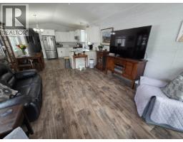 Enclosed porch - 22 5988 Gauthier Road, Prince George, BC V2N5M4 Photo 6