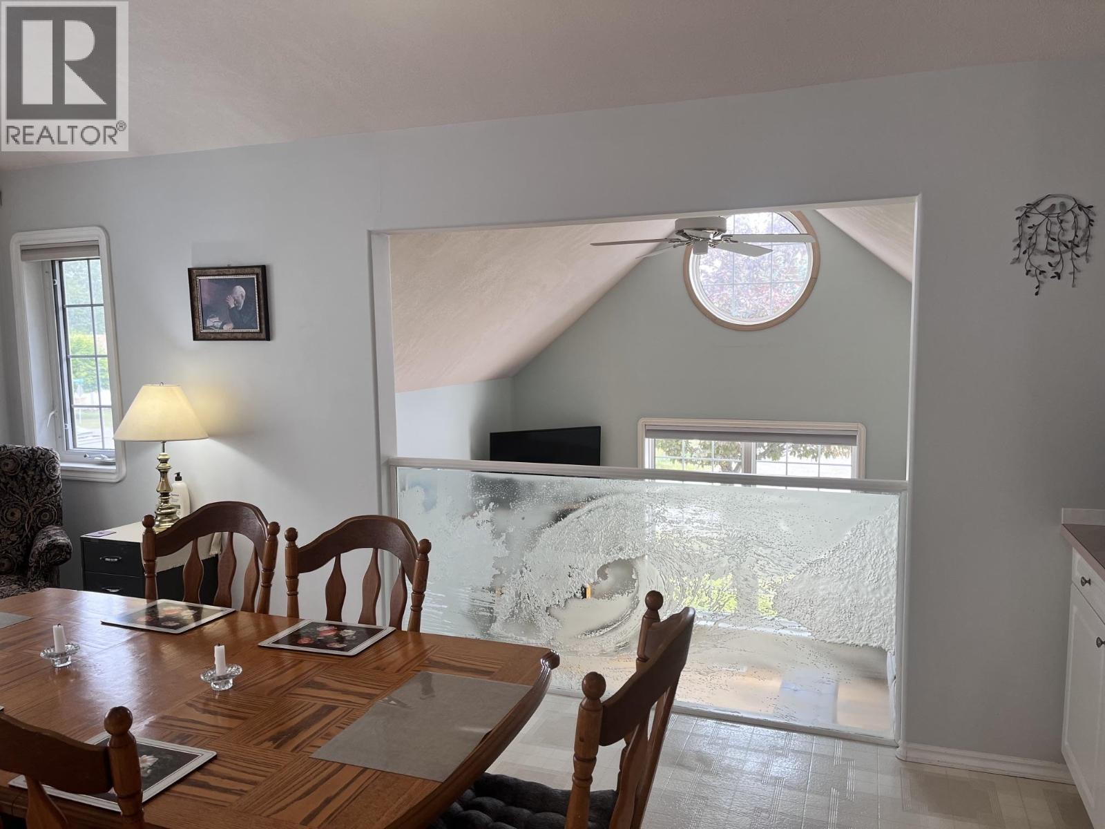 421 DAWSON STREET - 9