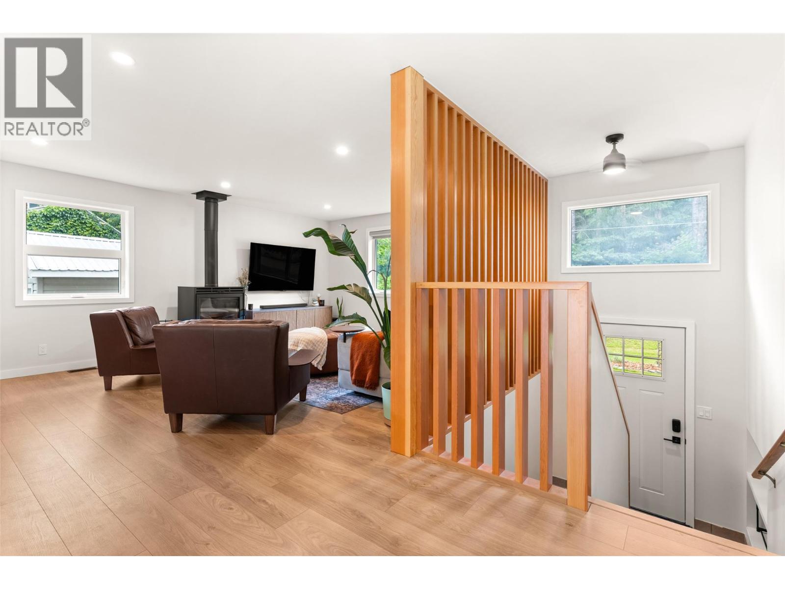 3447 Catherwood Road, Revelstoke