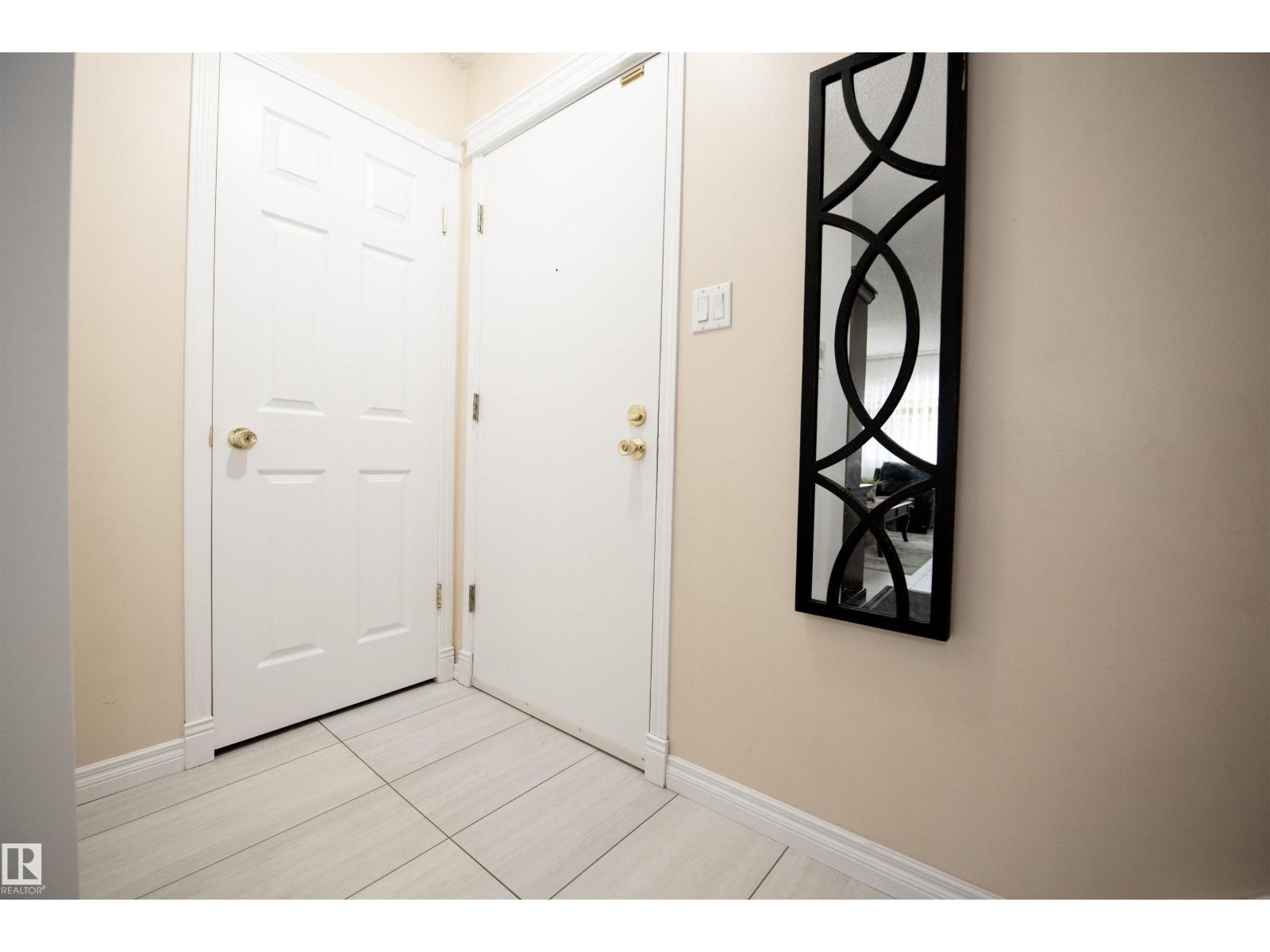 #118 16344 109 ST NW - 26