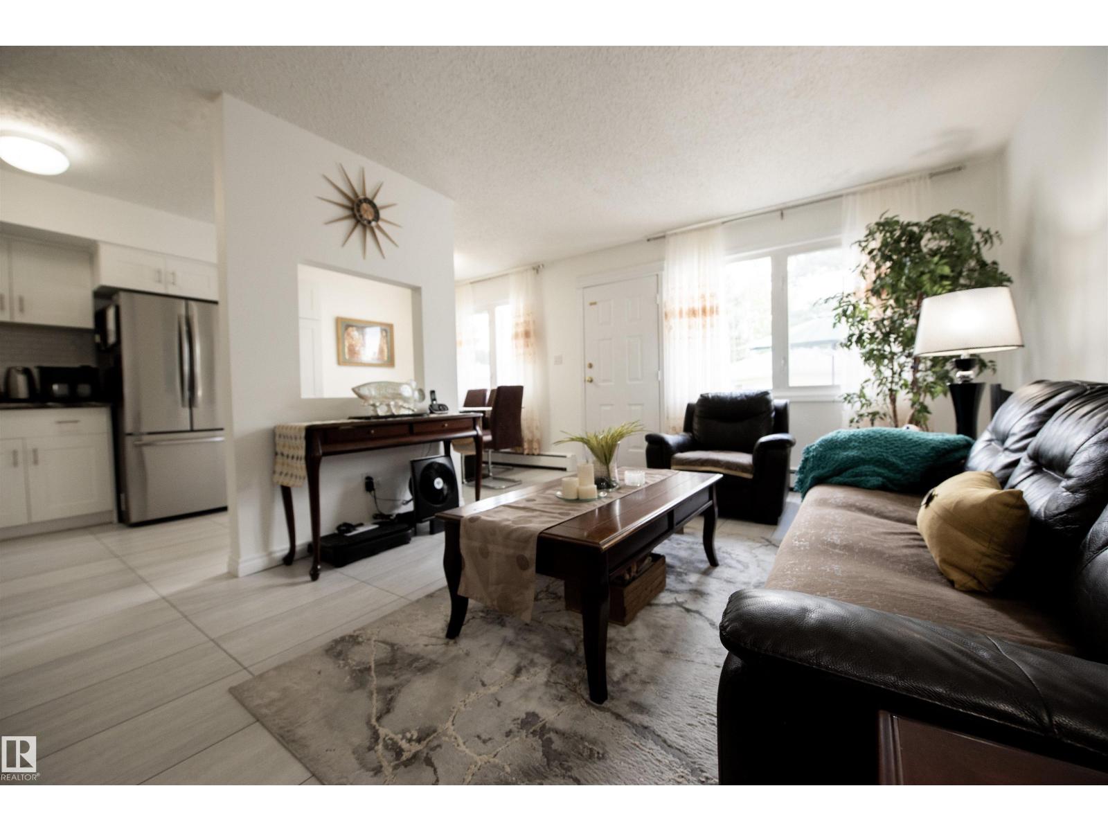 #118 16344 109 ST NW - Image 23