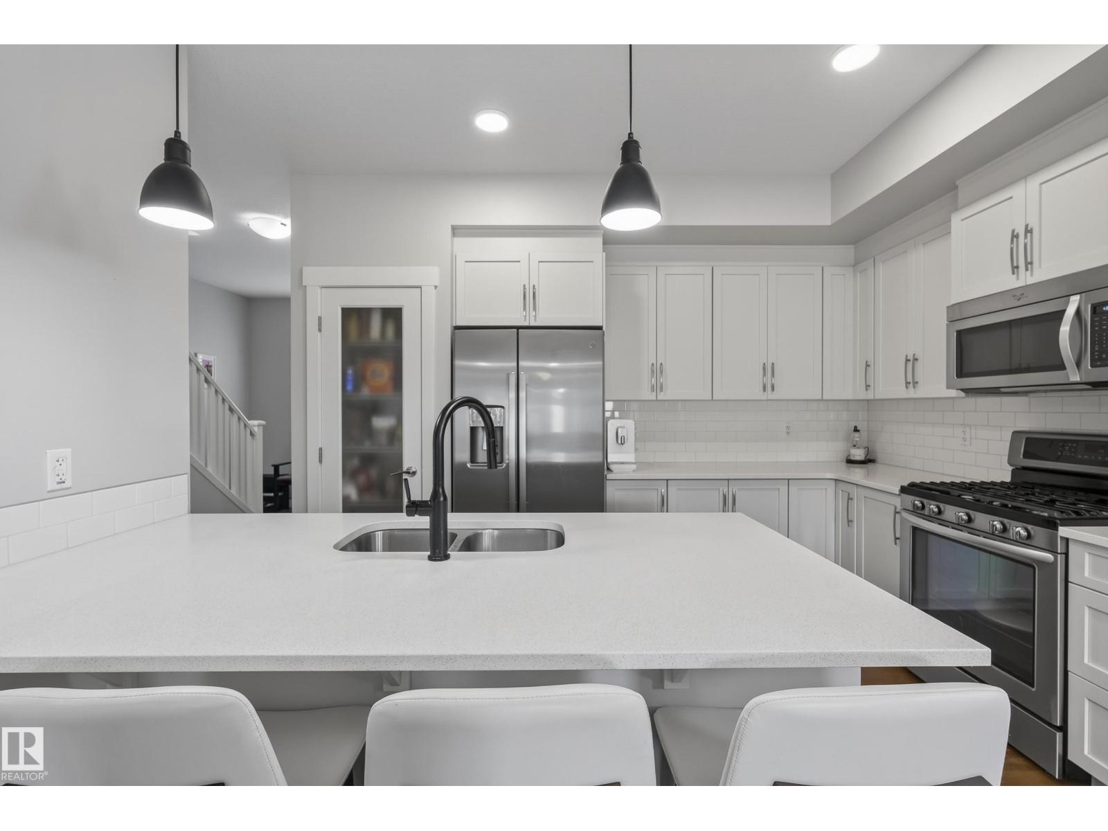 21711 99 AV NW - Image 14