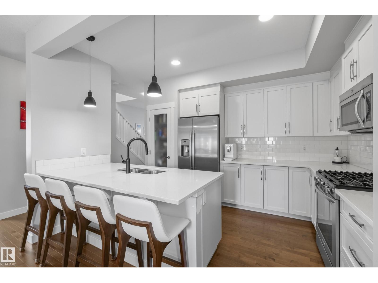 21711 99 AV NW - Image 15