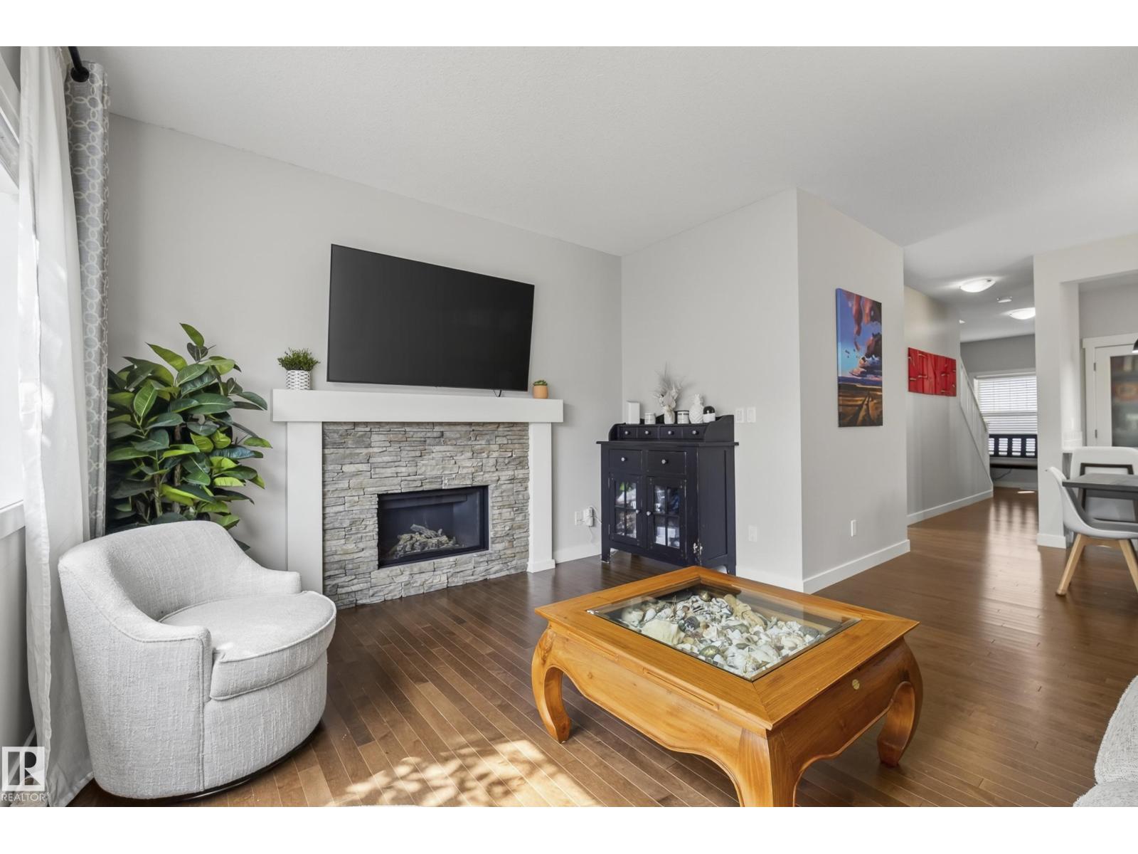 21711 99 AV NW - Image 22