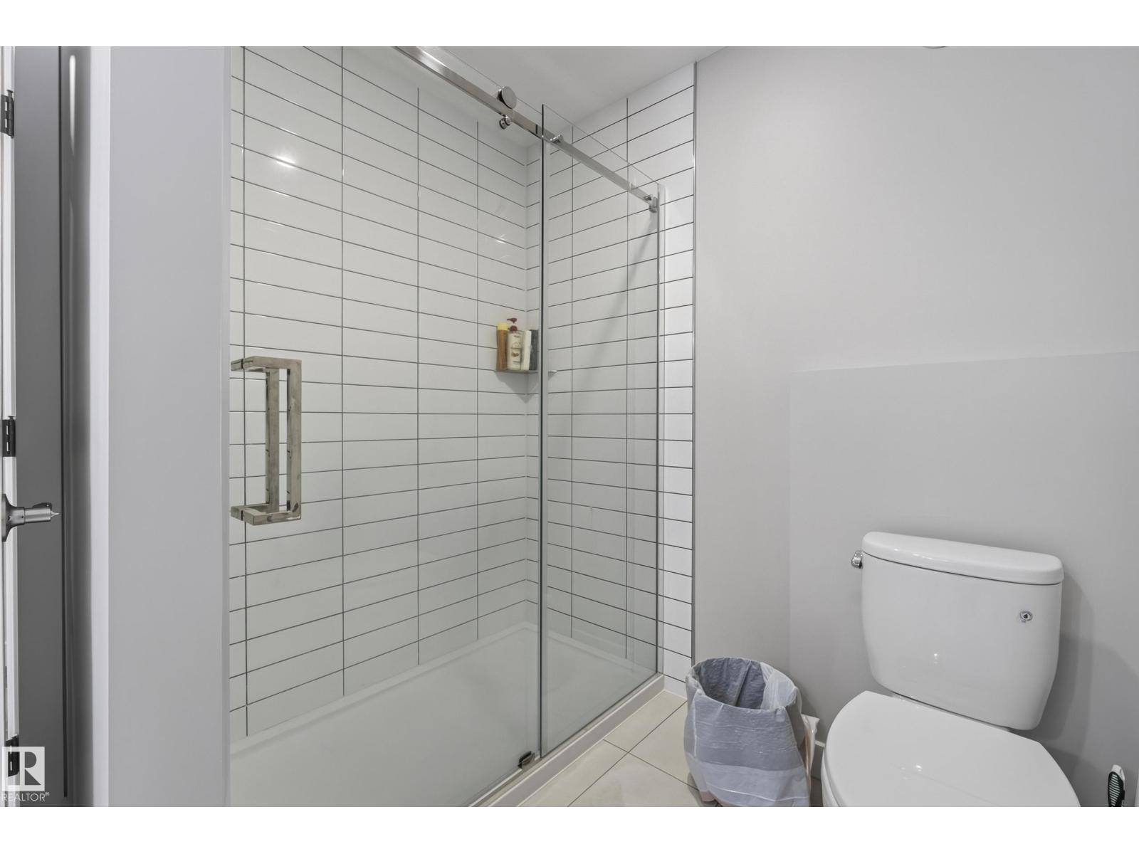 21711 99 AV NW - Image 43