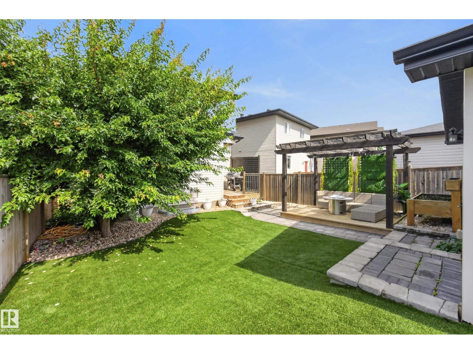 21711 99 AV NW - 6
