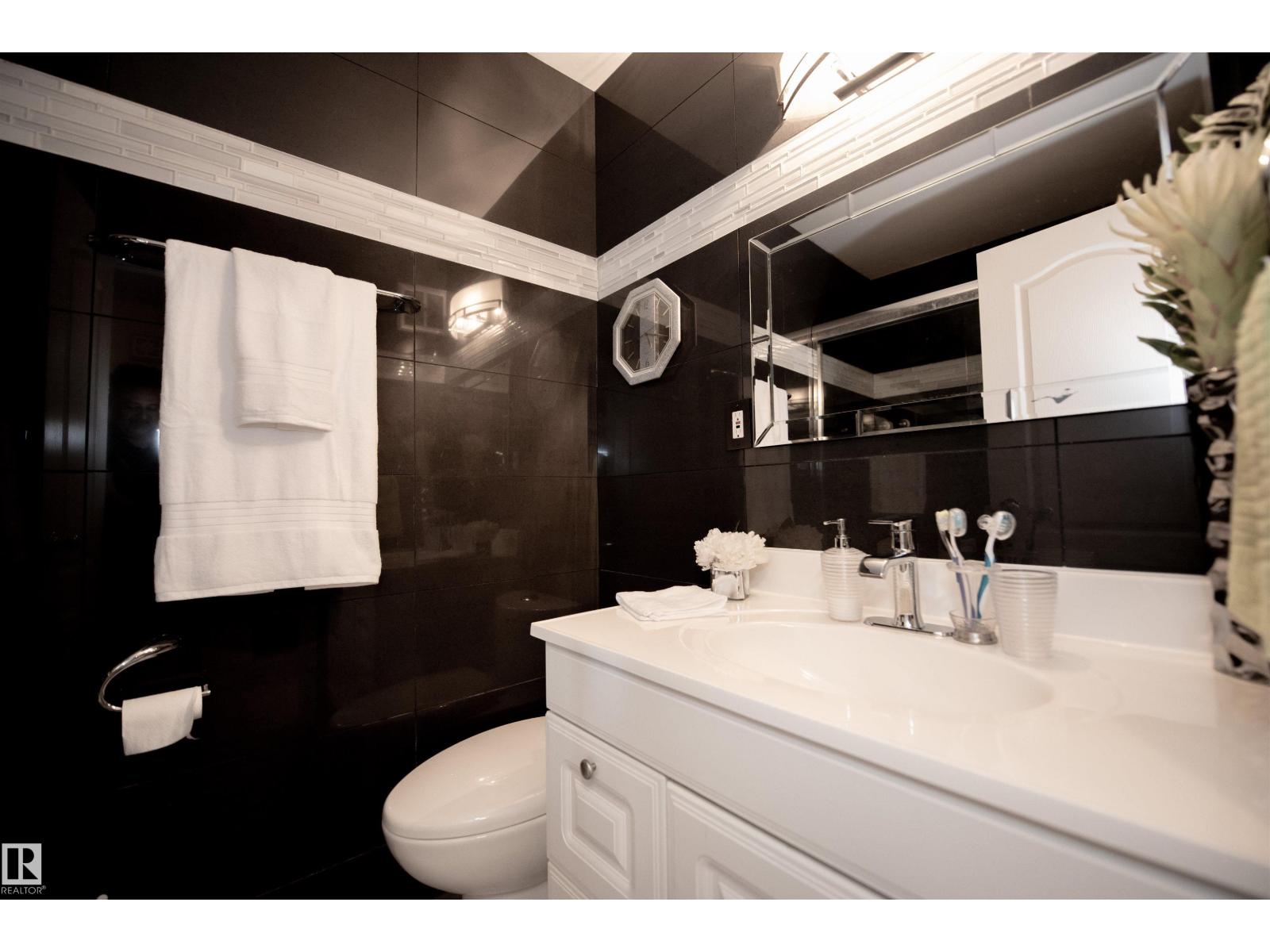 #118 16344 109 ST NW - Image 34