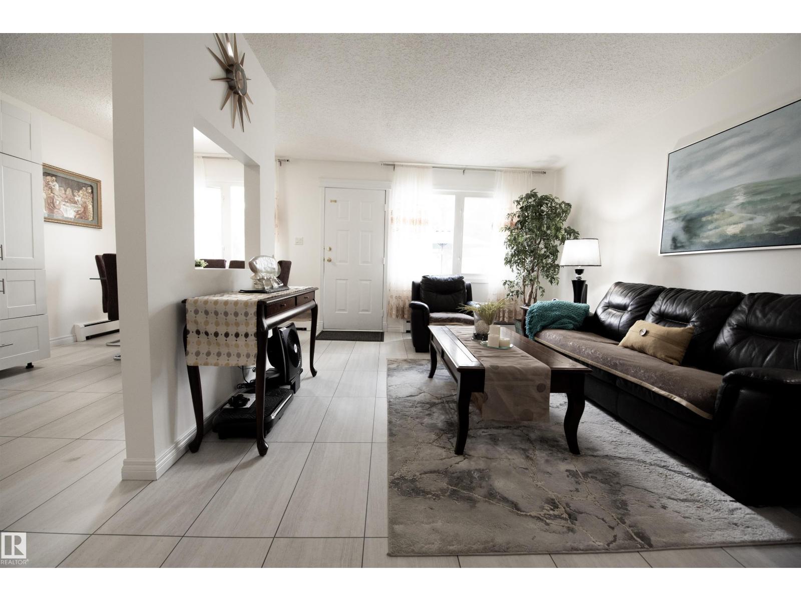 #118 16344 109 ST NW - 22