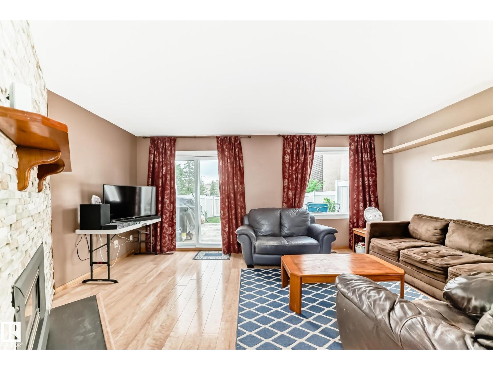3151 139 AV NW - 14
