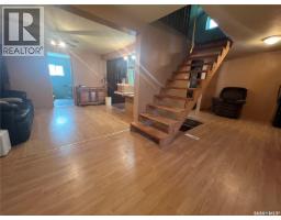 506 Gonczy Avenue, Esterhazy, SK S0A0X0 Photo 26