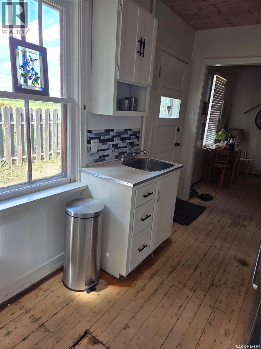 315 Railway AVENUE - 10
