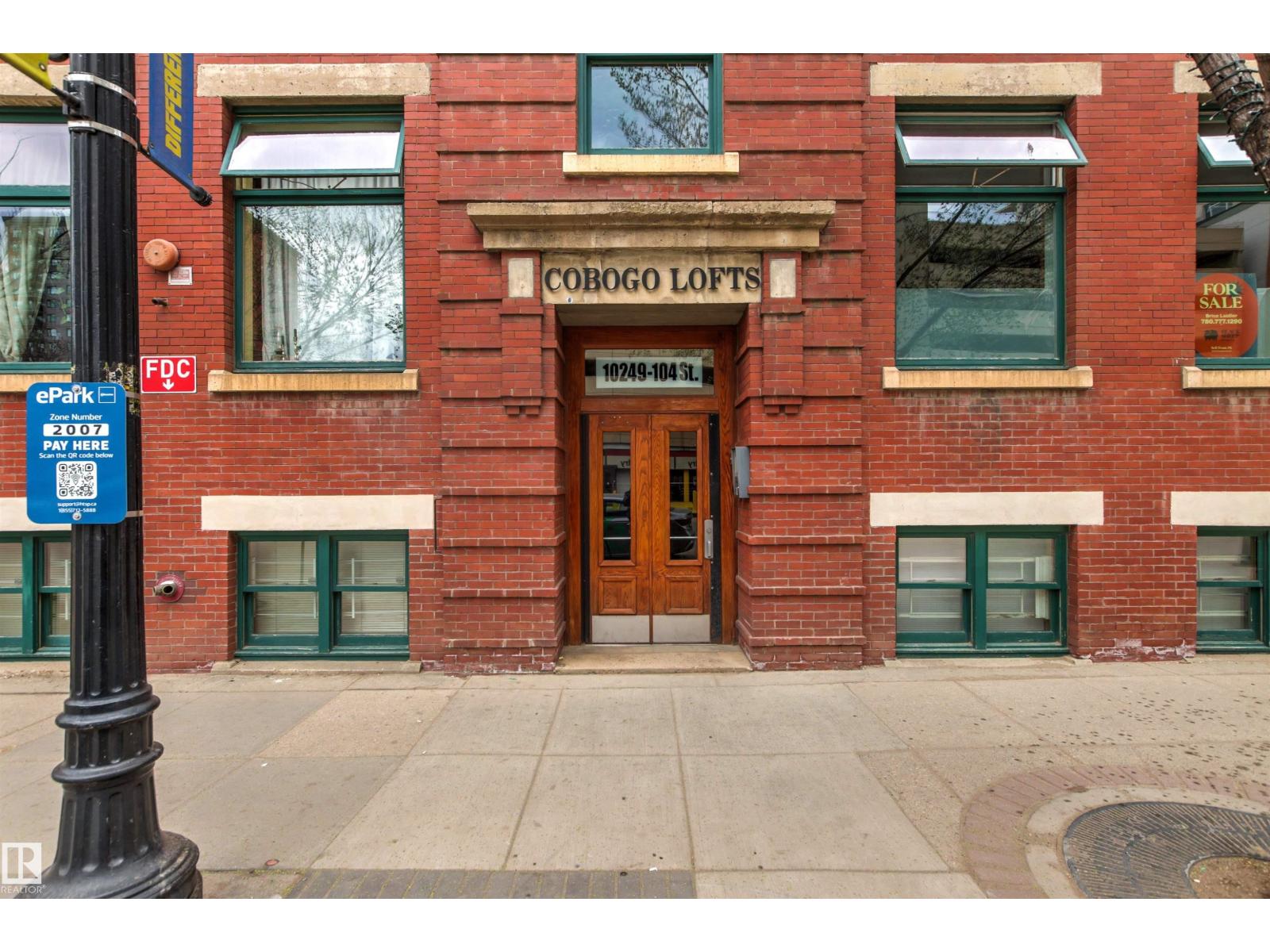 #401 10249 104 ST NW - 3