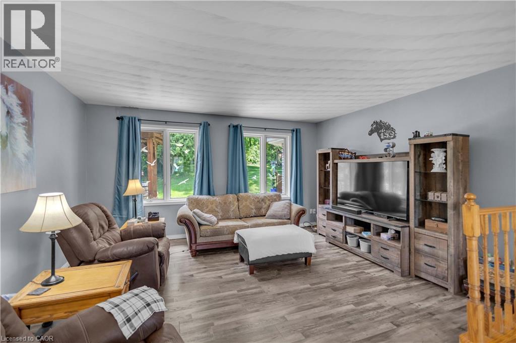 1306 ST JOHNS Road W - Image 6