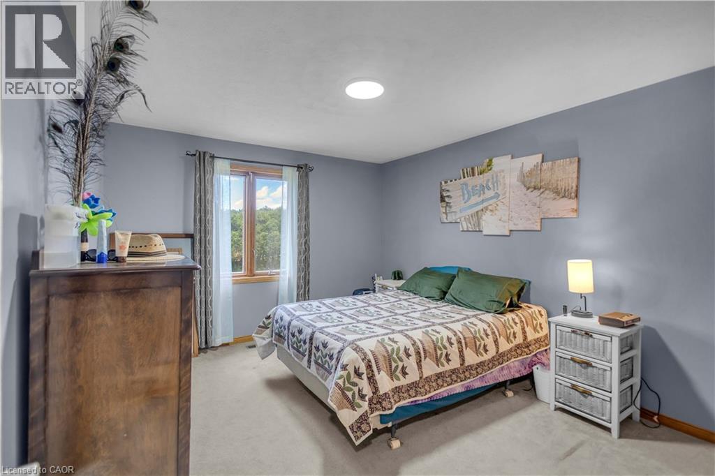 1306 ST JOHNS Road W - Image 22