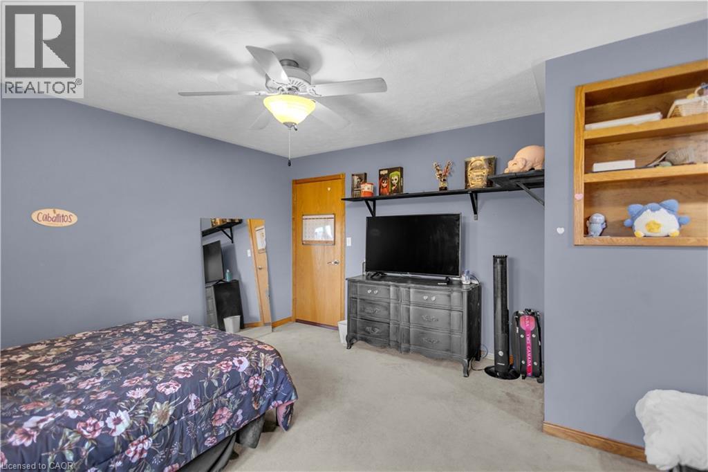 1306 ST JOHNS Road W - Image 25