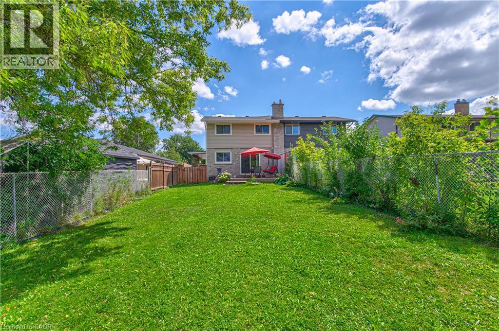 98 MONTEAGLE Crescent - Image 18