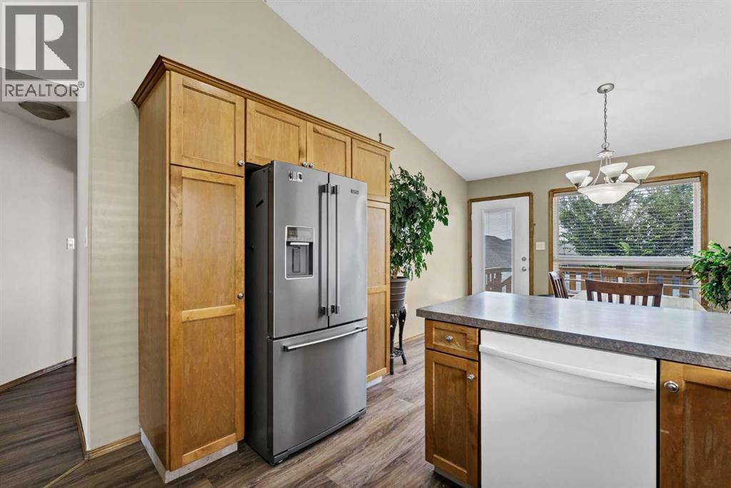 402 Stratton Way SE - 13
