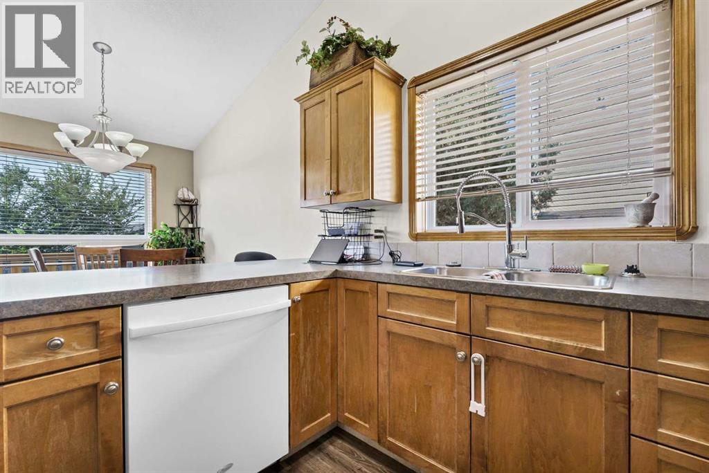 402 Stratton Way SE - Image 14
