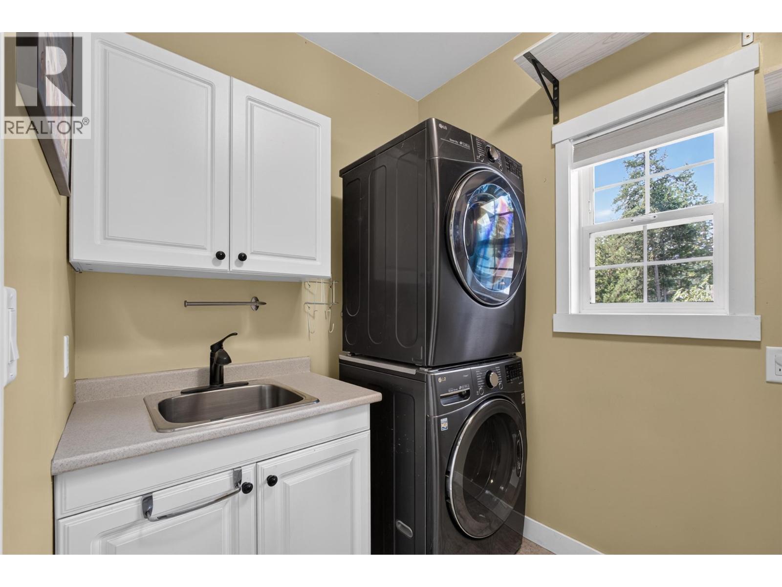 7272 Dunwaters Road, Kelowna