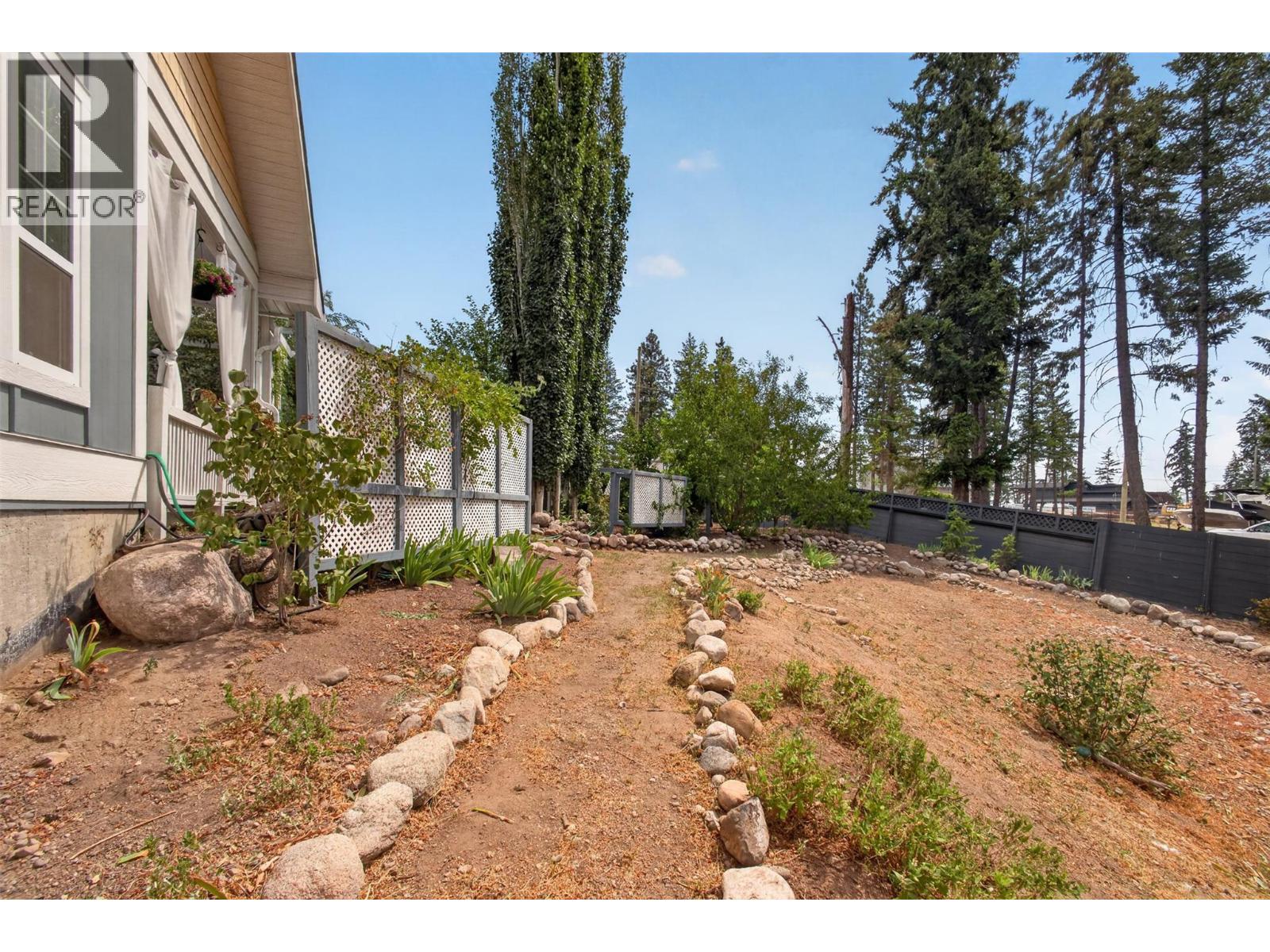 7272 Dunwaters Road - 49