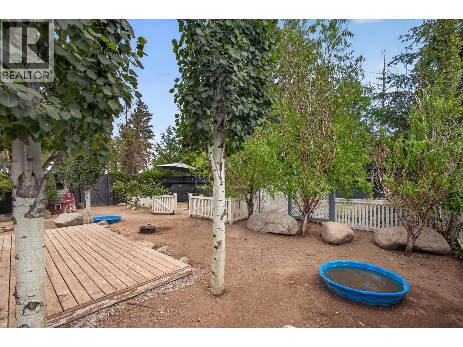 7272 Dunwaters Road - 53