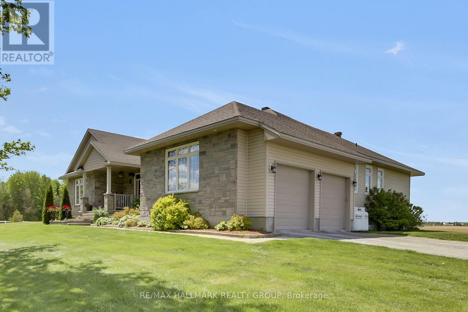 7479 BLEEKS ROAD - 3
